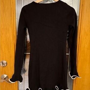 Commense Black Long Sleeve Dress with White Trim